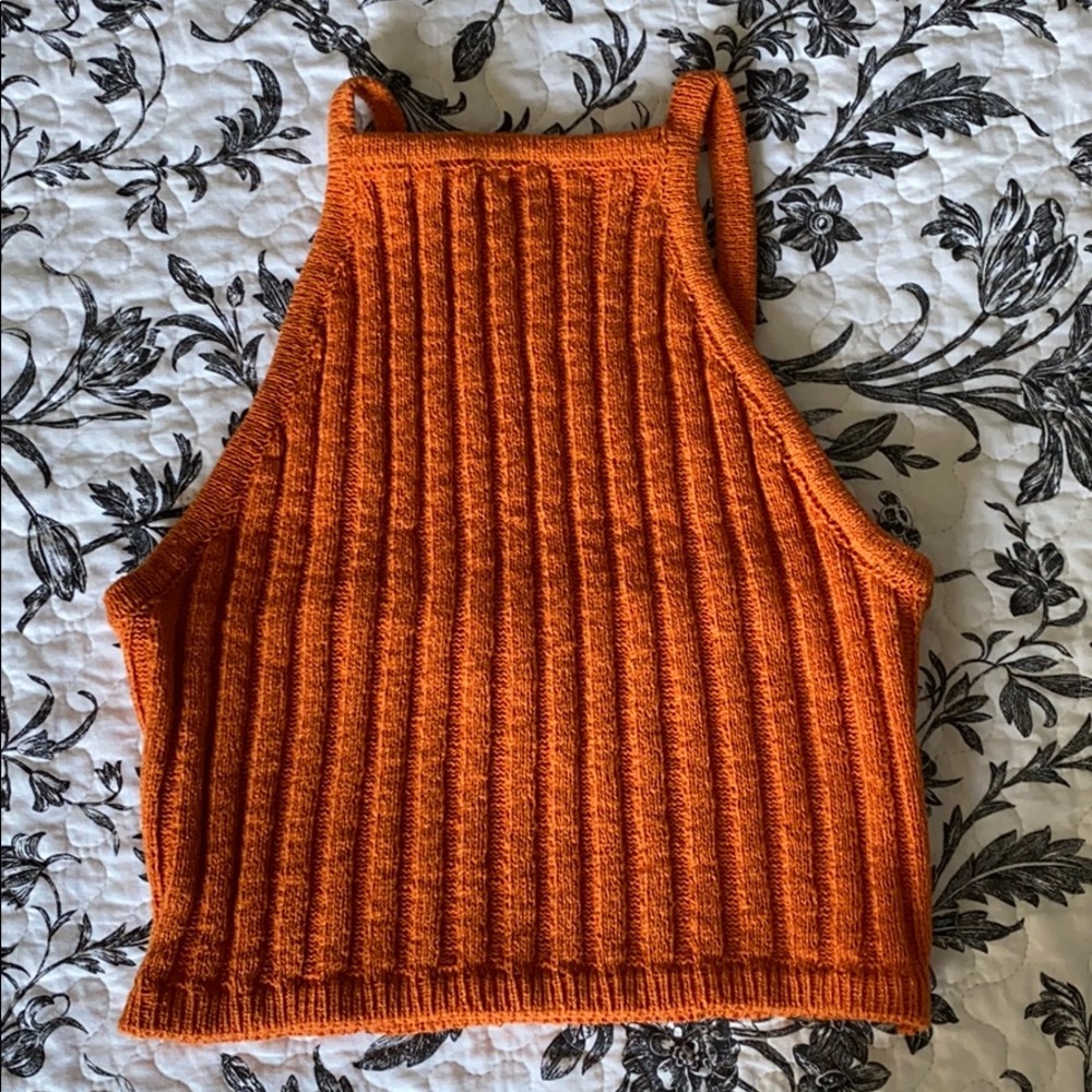 Orange knit Forever 21 cropped tank - size s